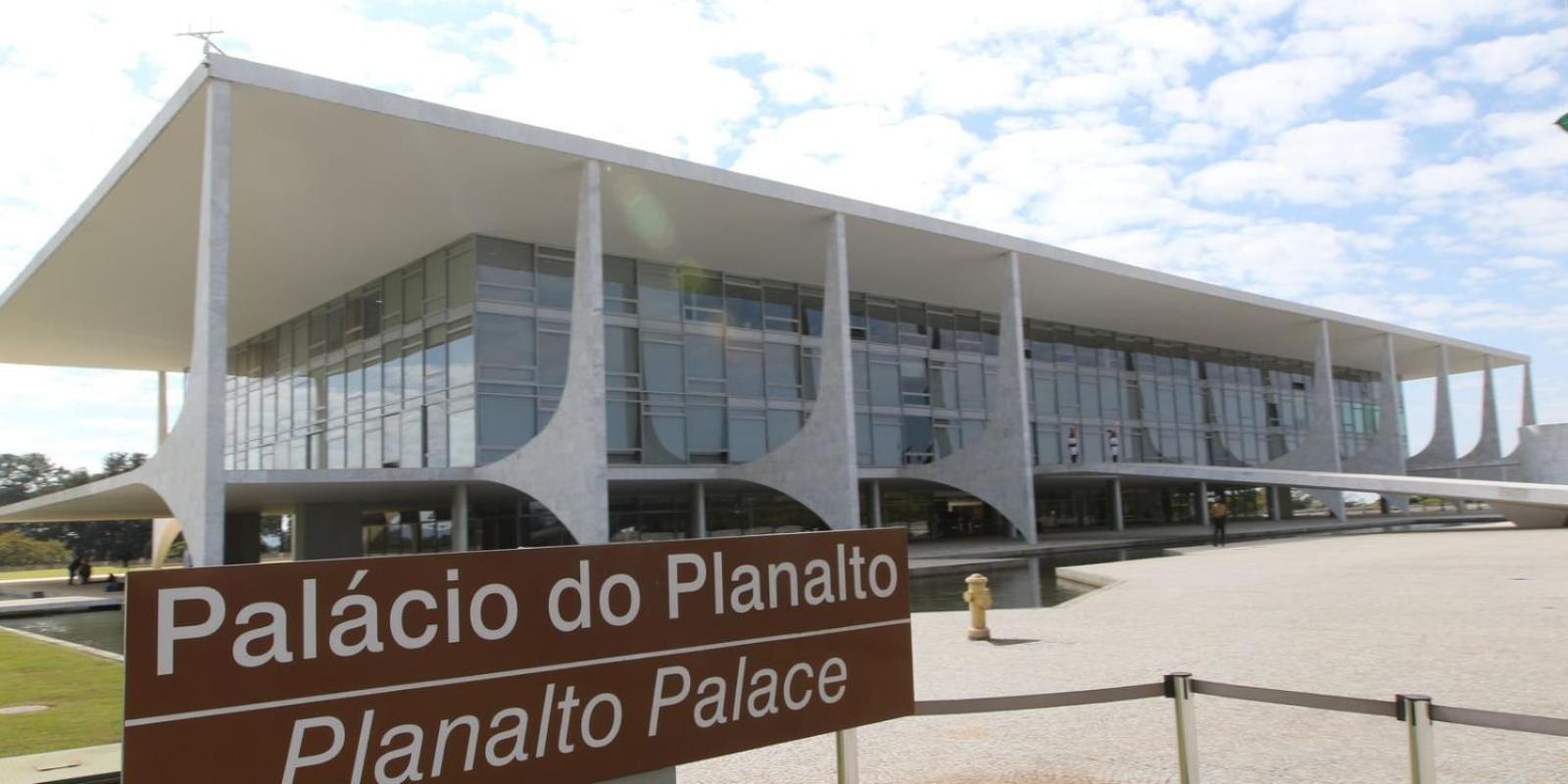 V210 Flat Na Area De - Area Apartment Brasilia